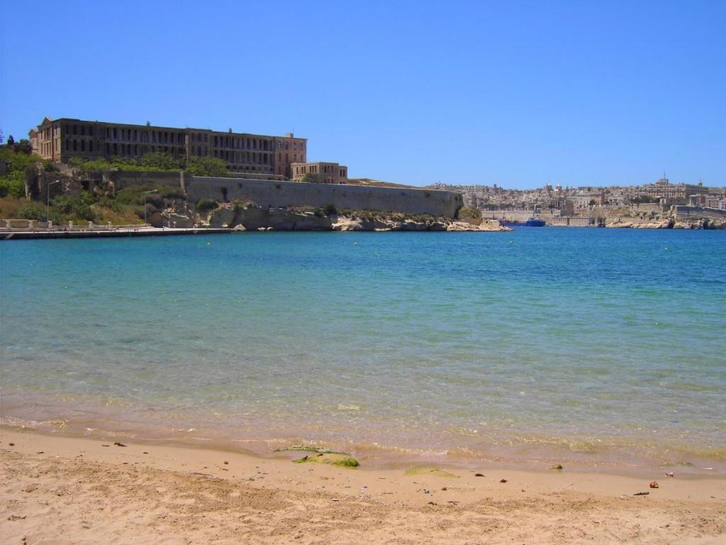 Kalkara Cosy 2 Bedroom Maisonette ภายนอก รูปภาพ
